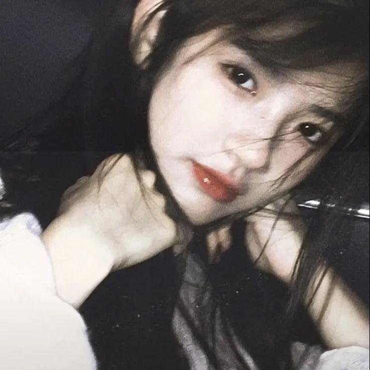 谁说反派不能做男主$穿越成反派，三个女主倒追我