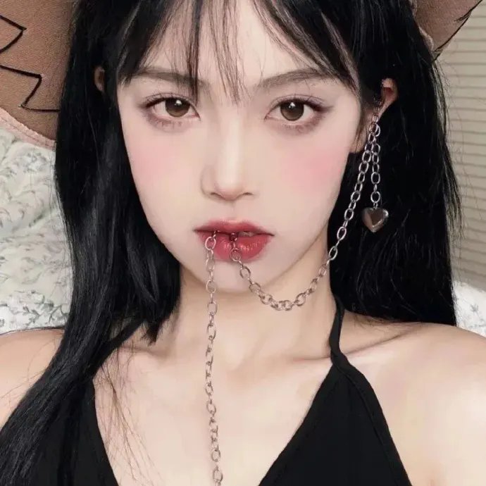 夏秘书，请闭嘴